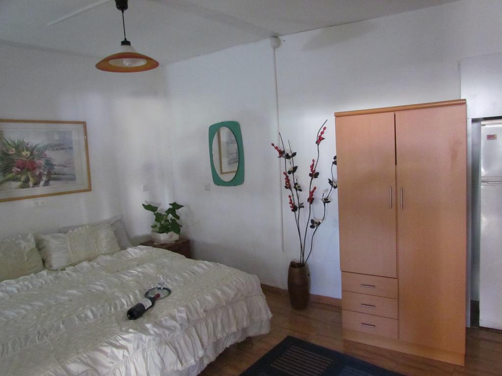 Zipi Orhan Acre Habitación foto